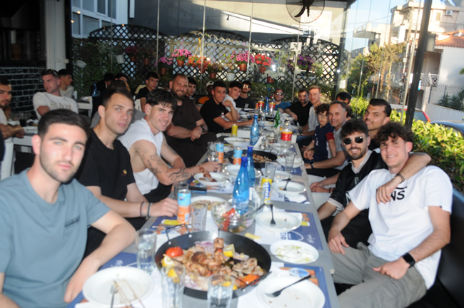 Το οικογενειακό «αντίο» του Αστέρα Βάρη στη χρονιά